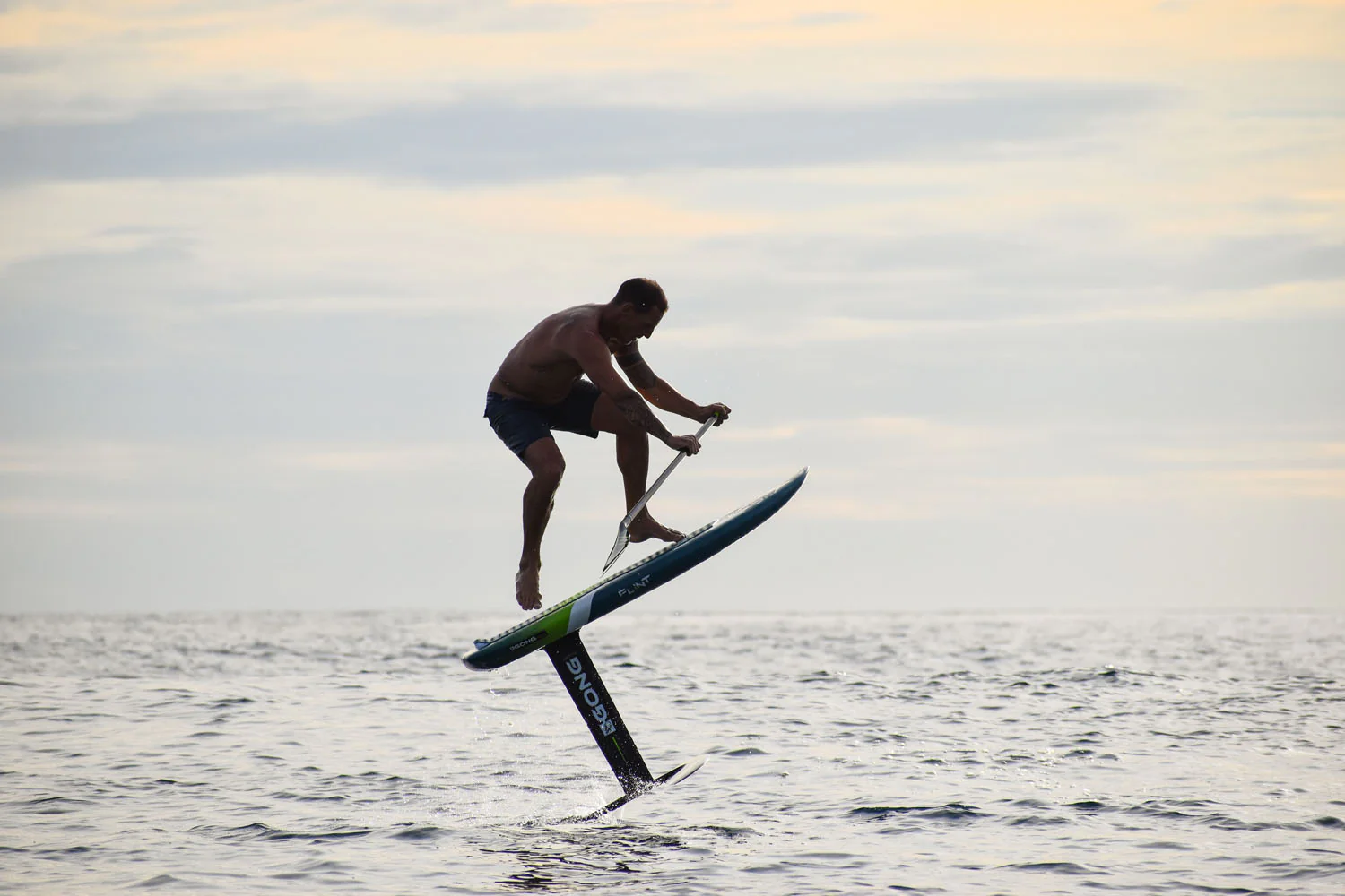GONG | Foil Fuselage Surf/SUP V2 - Image 5