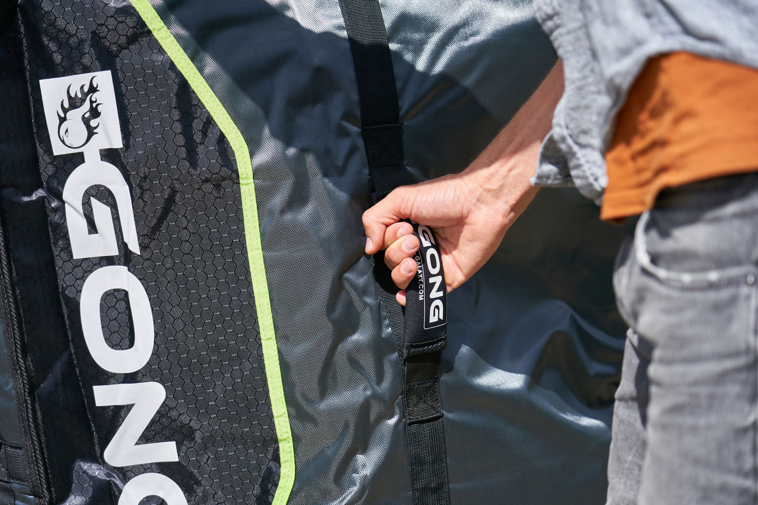 GONG | Foil Board Luxe Bag - Image 12