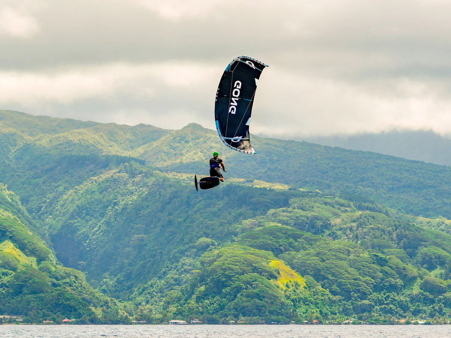 GONG | Kitefoil Board Rumble HDCC 3'8 - Image 18