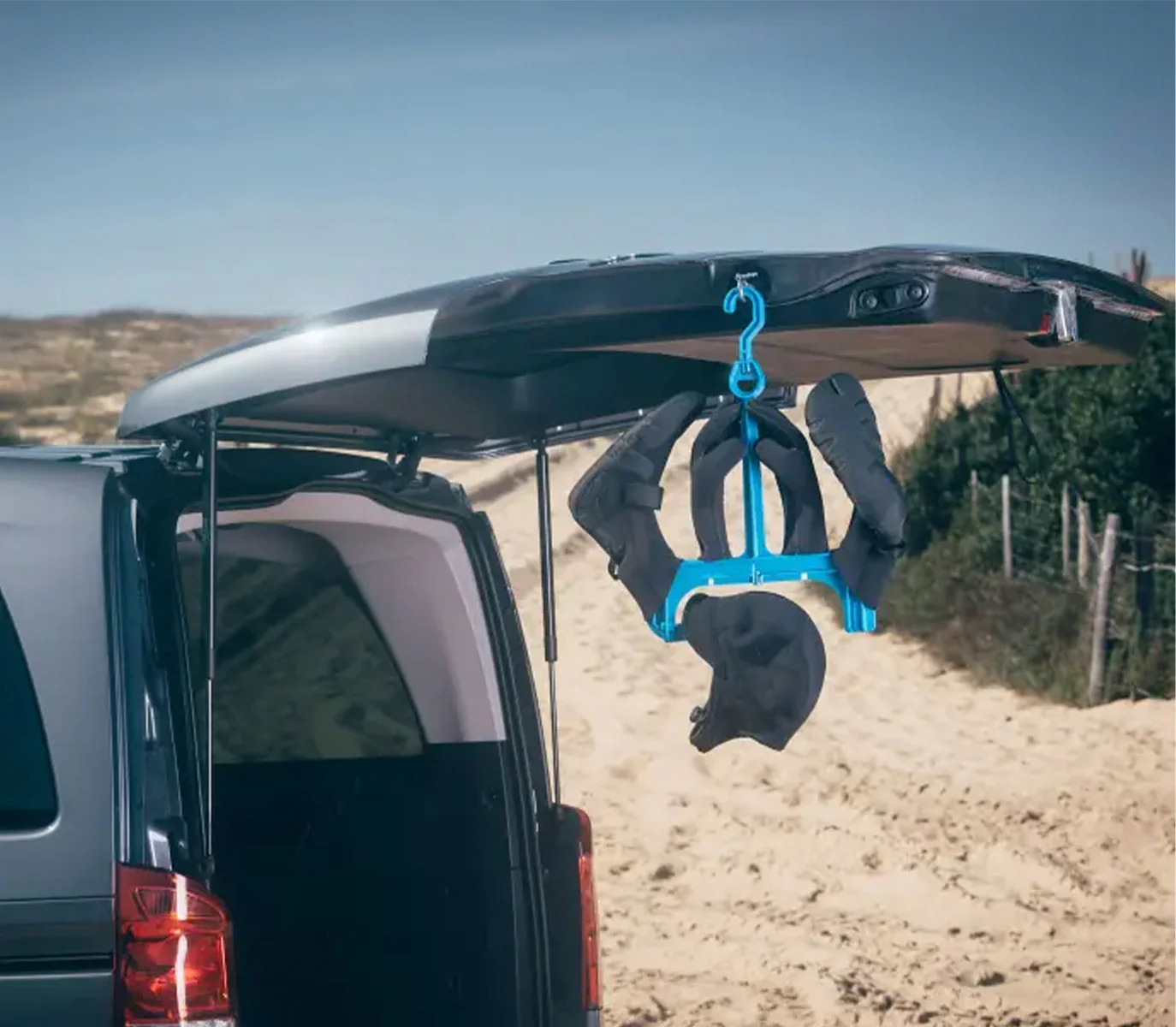 Surflogic | Wetsuit Accessories Hanger - Image 3